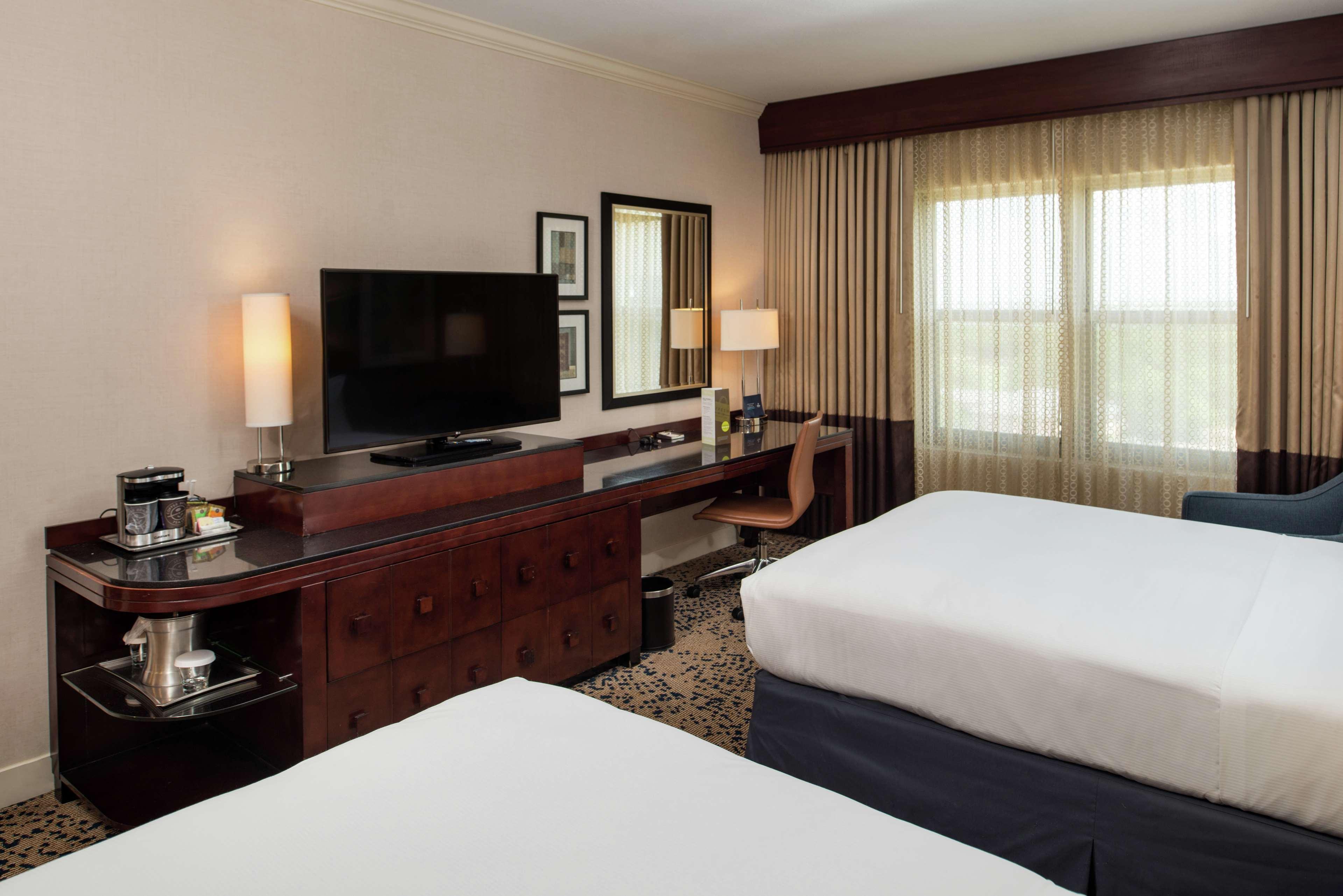 Hilton San Antonio Hill Country Hotel Buitenkant foto